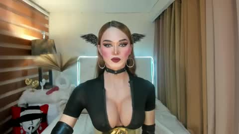 MISS IVANA online show from 19, 1, 2025