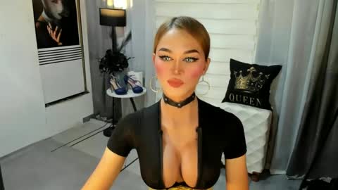 MISS IVANA online show from 27, 1, 2025