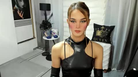 MISS IVANA online show from 7, 2, 2025