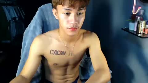 Snapshot of naugthyboyloy chatting on 7, 6, 2026 Loy online show from 7, 6, 2026
