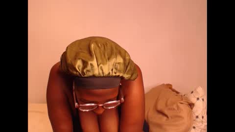 nawtylezi696 online show from 14, 10, 2025