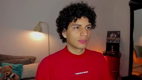 Snapshot of naxttan chatting on 17, 12, 2025 Natan online show from 17, 12, 2025