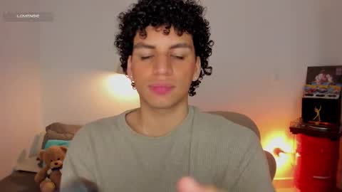 Snapshot of naxttan chatting on 17, 12, 2025 Natan online show from 17, 12, 2025