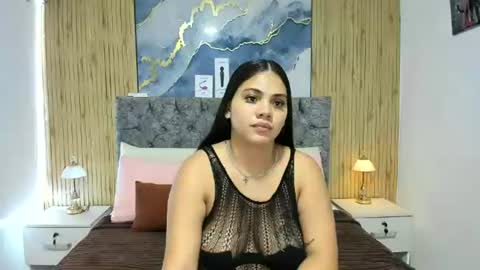 Snapshot of nay_and_aleja chatting on 5, 7, 2026 nay_and_aleja online show from 5, 7, 2026