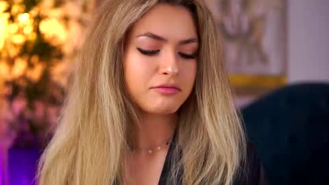 Snapshot of nayaquinn chatting on 4, 2, 2026 Naya online show from 4, 2, 2026