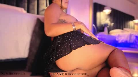 Juli  online show from 16, 10, 2025