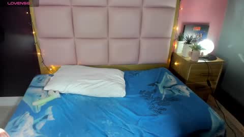 Nebu latina online show from 28, 12, 2024