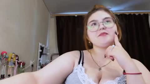 Snapshot of nectardream chatting on 19, 7, 2026 nectardream online show from 19, 7, 2026