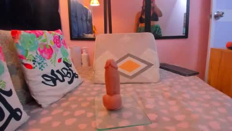 Snapshot of neferet_opal chatting on 25, 2, 2026 neferet_opal online show from 25, 2, 2026