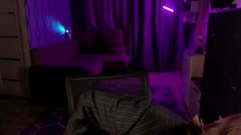 Snapshot of neganxxl chatting on 27, 11, 2025 Negan online show from 27, 11, 2025