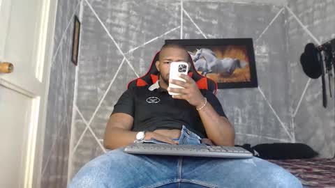 Snapshot of negritomeloso_k18 chatting on 4, 11, 2025 negritomeloso_k18 online show from 4, 11, 2025