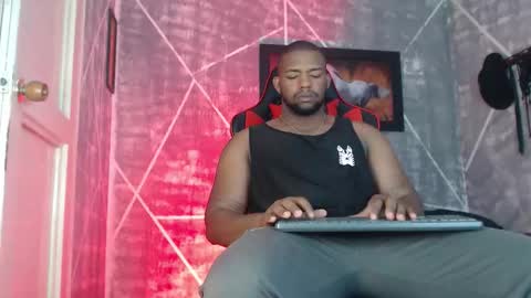 Snapshot of negritomeloso_k18 chatting on 22, 11, 2025 negritomeloso_k18 online show from 22, 11, 2025