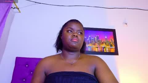 Snapshot of neighbor_ebony chatting on 16, 7, 2026 CHIKY online show from 16, 7, 2026