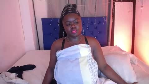 Snapshot of neighbor_ebony chatting on 17, 7, 2026 CHIKY online show from 17, 7, 2026