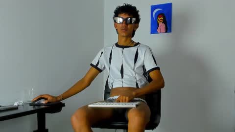 Snapshot of neitan_miller chatting on 29, 6, 2026 neitan online show from 29, 6, 2026