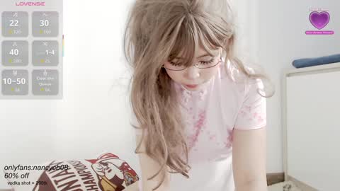 Snapshot of neko_nancy08 chatting on 1, 10, 2025 Nancy no baby bb....or other name online show from 1, 10, 2025