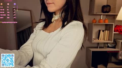 Vicky and Beatrice online show from 6, 3, 2026