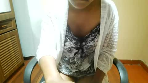 Snapshot of nelia_84 chatting on 20, 7, 2026 nelia_84 online show from 20, 7, 2026