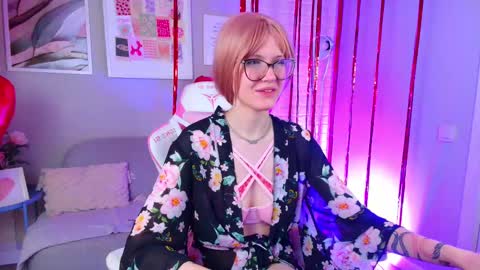 Snapshot of nellloyns chatting on 15, 2, 2025 Nelly online show from 15, 2, 2025