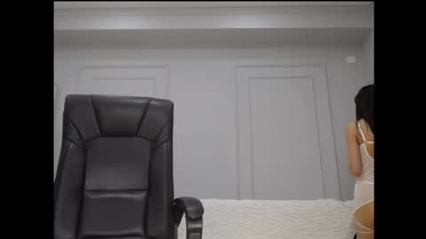Snapshot of nellybreeze chatting on 3, 3, 2025 Nelly online show from 3, 3, 2025