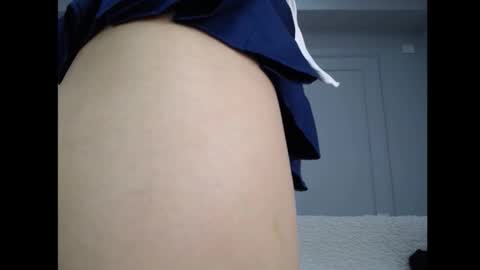 Snapshot of nellybreeze chatting on 17, 10, 2025 Nelly online show from 17, 10, 2025