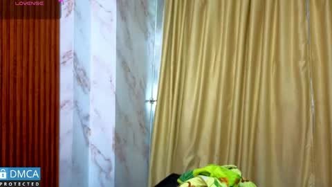 Salome Nena cupcake online show from 23, 5, 2026