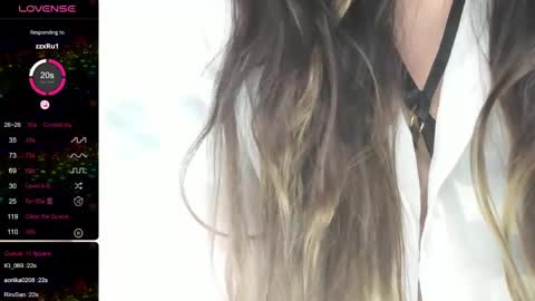 Snapshot of nene_sweet_mommy chatting on 11, 1, 2025 nene sweet mommy online show from 11, 1, 2025