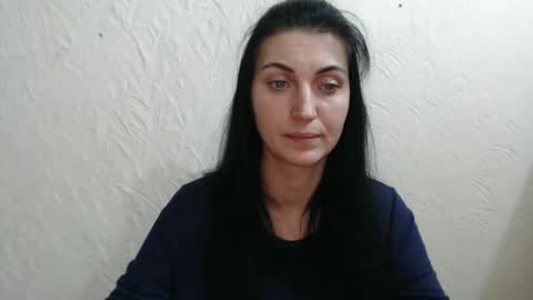 Nensy online show from 17, 12, 2024