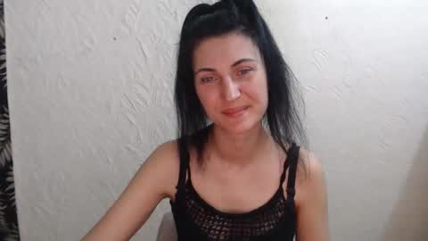 Snapshot of nensyfay_ chatting on 25, 4, 2026 Nensy online show from 25, 4, 2026