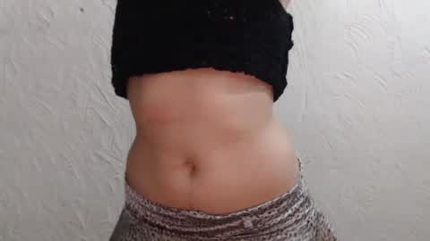 Snapshot of nensyfay_ chatting on 17, 7, 2026 Nensy online show from 17, 7, 2026