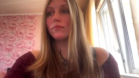 neomimaddern online show from 6, 4, 2026