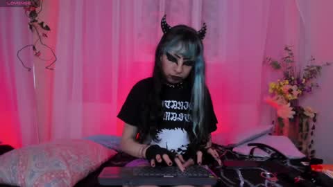 Neon  online show from 7, 2, 2025