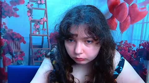 NeonilaLisova online show from 4, 4, 2026