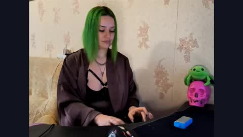 Snapshot of neonnectar_ chatting on 16, 11, 2025 Ada online show from 16, 11, 2025