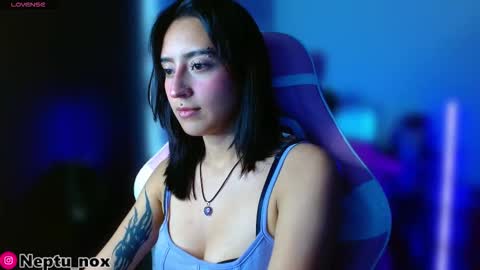 Neptu noxx online show from 8, 3, 2026