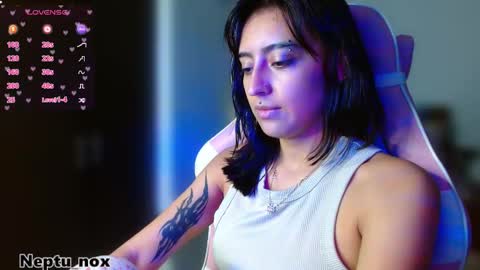 Neptu noxx online show from 11, 3, 2026