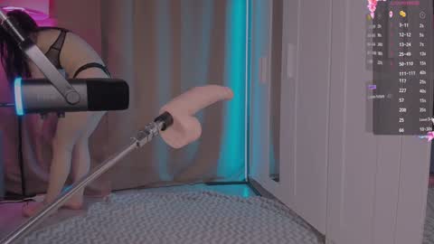 Snapshot of nerdy_freyua chatting on 16, 2, 2026 Lina Liza Emily and Grace online show from 16, 2, 2026