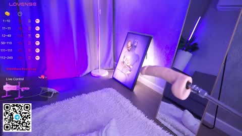 Snapshot of nerdy_freyua chatting on 10, 4, 2026 Lina Liza Emily and Grace online show from 10, 4, 2026