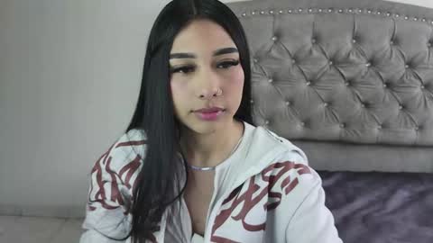 nesuko_kamado online show from 19, 10, 2025