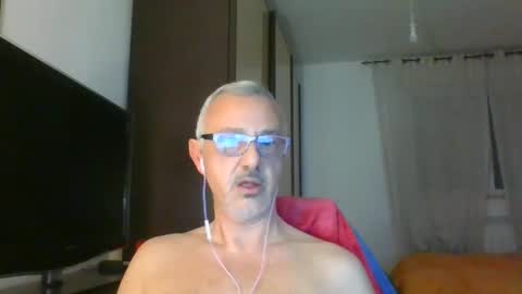 nevenerabis online show from 8, 12, 2024