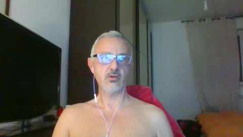 nevenerabis online show from 4, 2, 2025