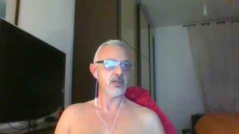 nevenerabis online show from 5, 3, 2025
