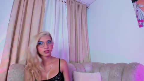 ximena online show from 23, 2, 2025