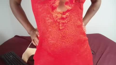 Snapshot of newbootyxx chatting on 24, 6, 2026 newbootyxx online show from 24, 6, 2026