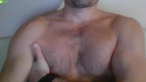 Snapshot of newtyguy90 chatting on 18, 2, 2026 newtyguy90 online show from 18, 2, 2026