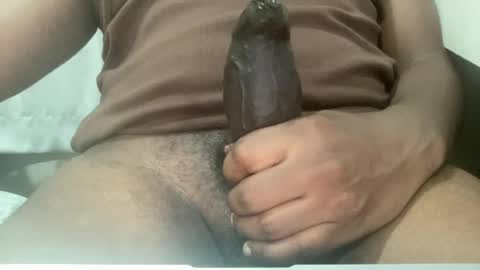Snapshot of newzealinmm chatting on 4, 7, 2026 BBC LIVE online show from 4, 7, 2026