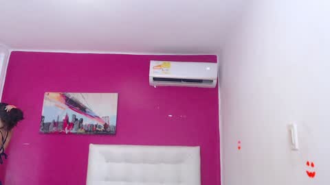 Snapshot of nextdoor_fantasy chatting on 13, 1, 2025 nextdoor_fantasy online show from 13, 1, 2025