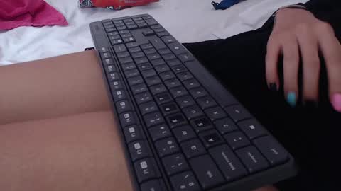 Snapshot of nextdoor_fantasy chatting on 15, 1, 2025 nextdoor_fantasy online show from 15, 1, 2025