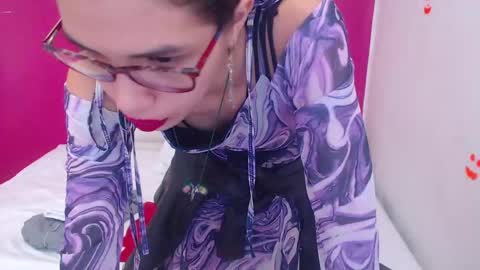 Snapshot of nextdoor_fantasy chatting on 1, 3, 2025 nextdoor_fantasy online show from 1, 3, 2025