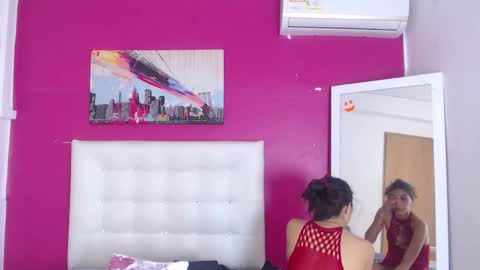 Snapshot of nextdoor_fantasy chatting on 9, 9, 2025 nextdoor_fantasy online show from 9, 9, 2025